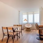 Peaceful 1br Near Metro By Lovelystay 아파트 *