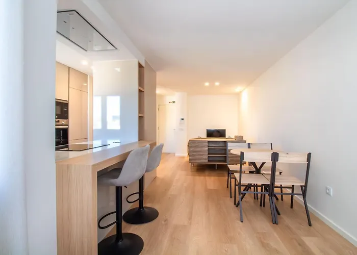 Appartement Peaceful 1br Near Metro By Lovelystay