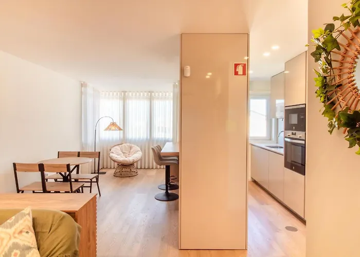 Peaceful 1br Near Metro By Lovelystay